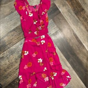 A.N.A. Brand size 6 top and skirt set